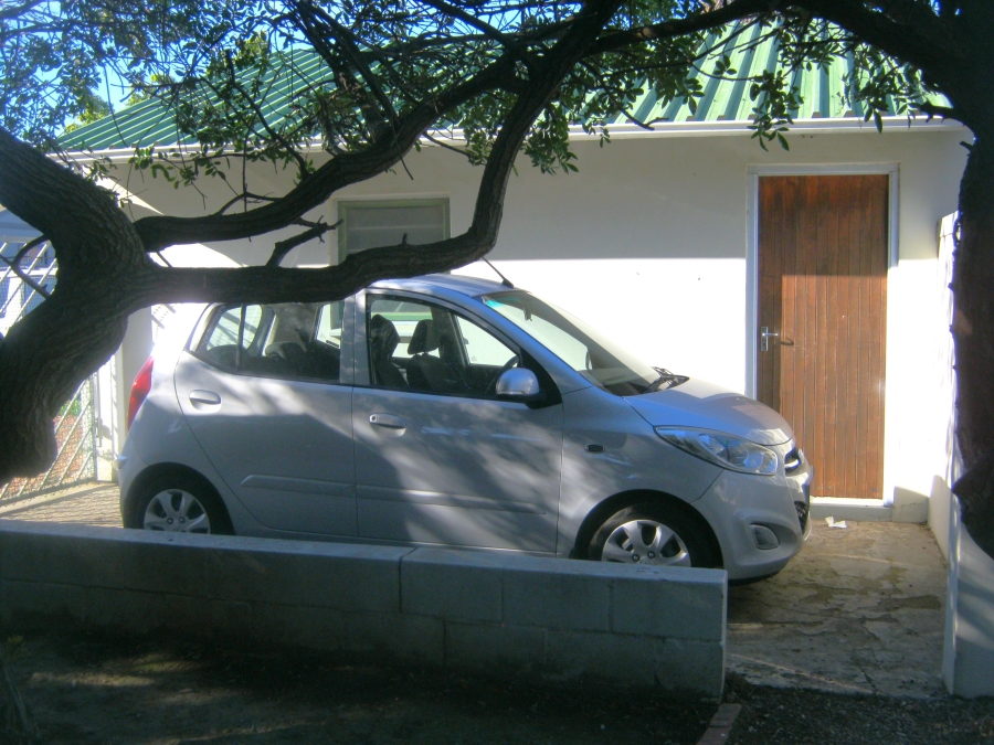 To Let 2 Bedroom Property for Rent in Onverwacht Western Cape